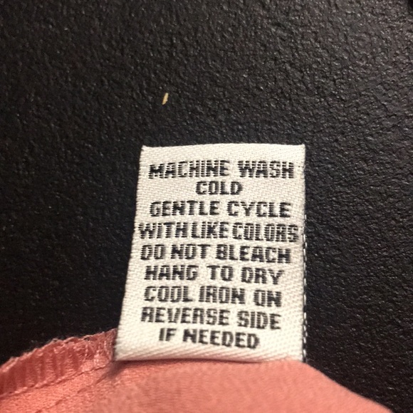 NWOT cuffed short sleeve blouse - Picture 4 of 5